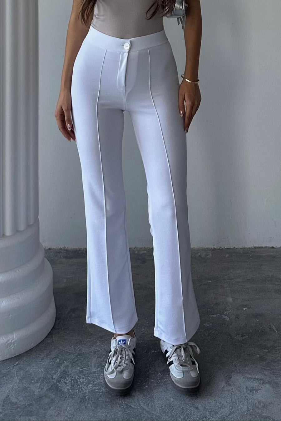macharel jeans Kadın Siyah Yüksek Bel Toparlayıcı Ispanyol Paça Palazzo Pantolon - Krem