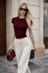 MODiSCHO Kadın Kahverengi Bisiklet Yaka Slim Fit Pamuklu Ultra Soft Likralı Kumaş Basic T-Shirt & Body - Bordo