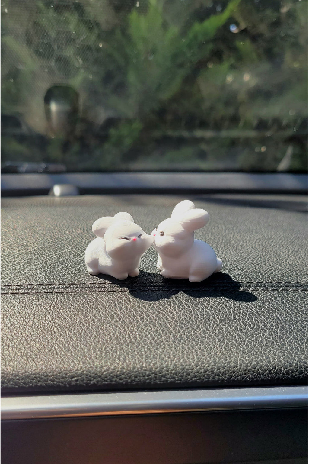 Genel Markalar Tatlı Tavşan Çift Sert Plastik Araba Süsü, Çift Hediye, Minik Süs, Tavşan Çift
