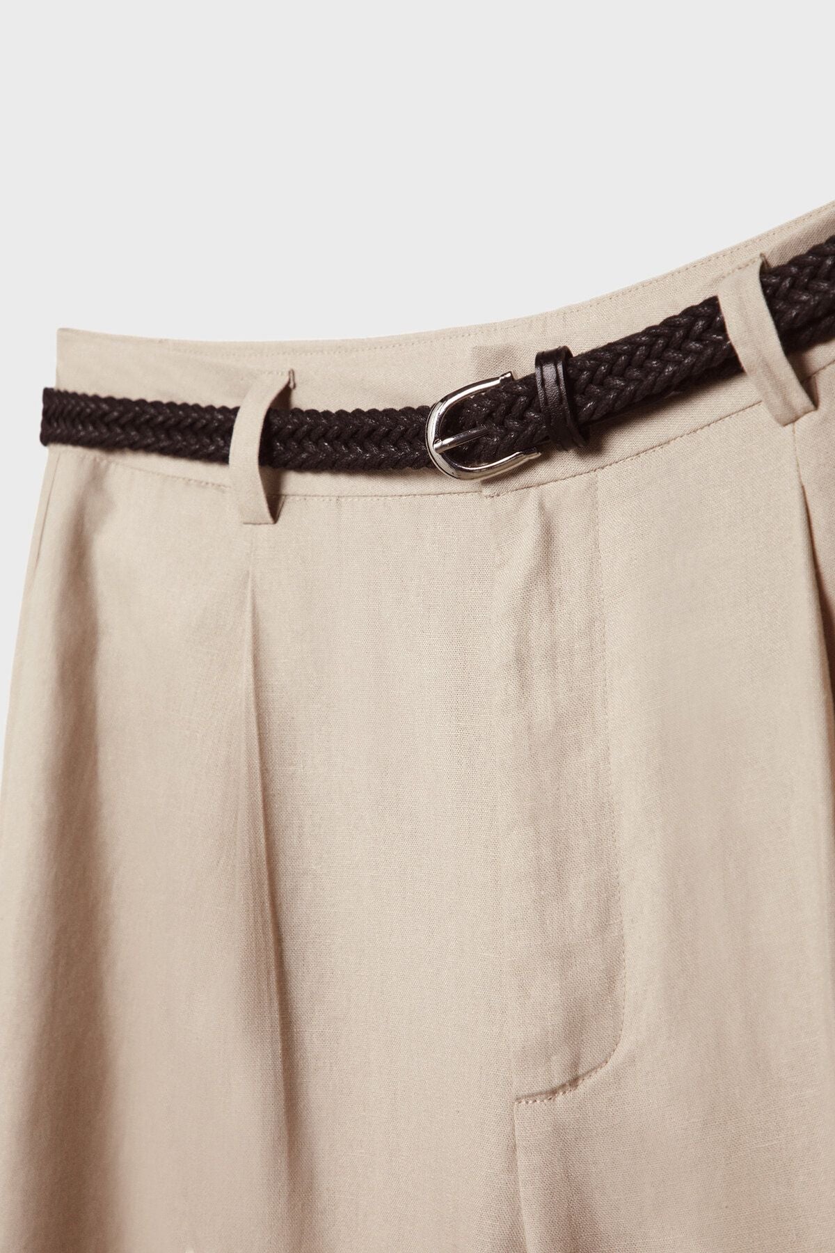 Stradivarius Kemerli keten karışımlı pantolon