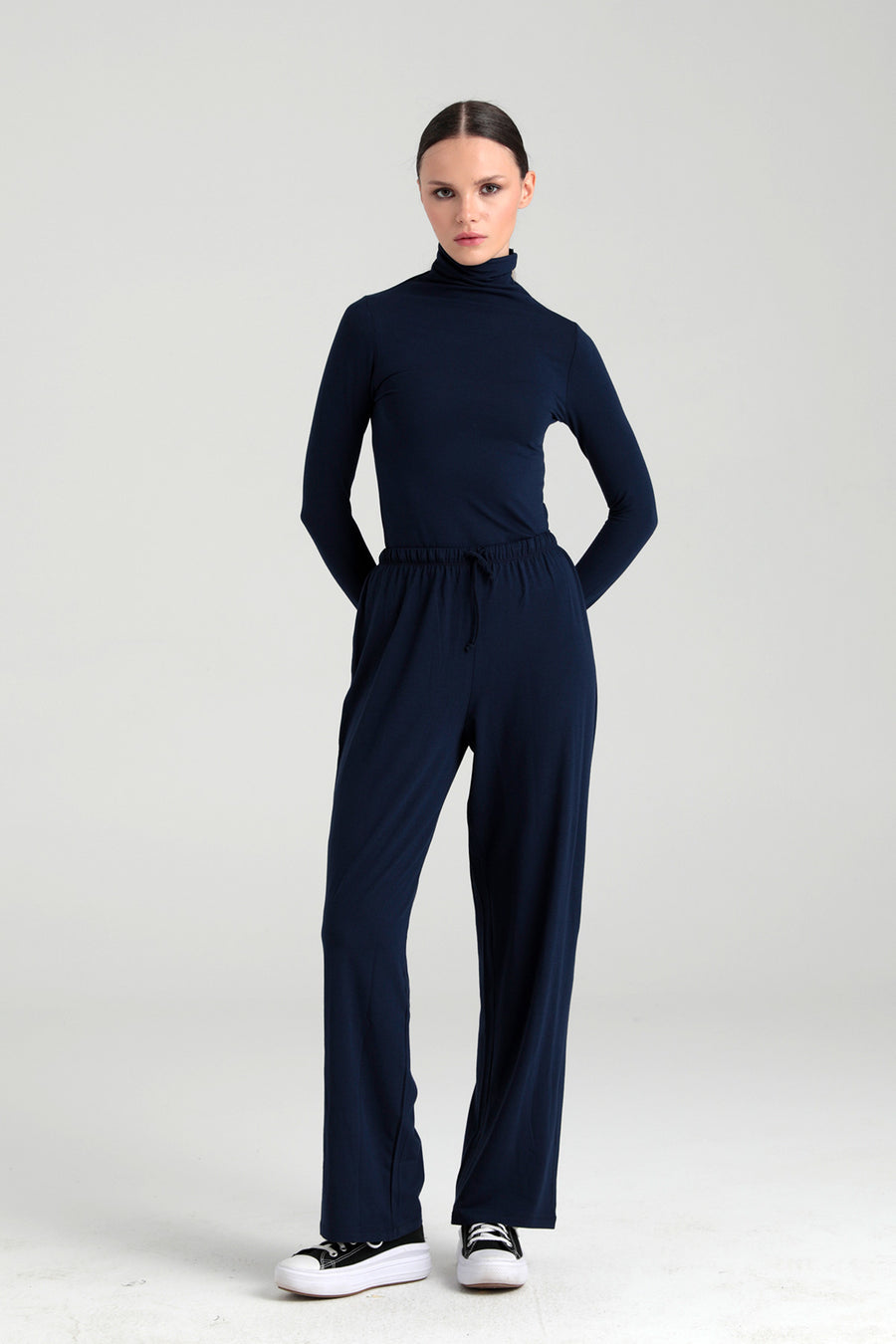 SHEISMONO Ultra Soft Bağcıklı Pantolon Siyah - Kahverengi