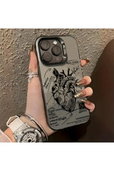 Caseji İphone 15 Pro Max Uyumlu Dağ Tasarımlı Arkası Sert Kenarları Yumuşak Telefon Kılıfı MK01A