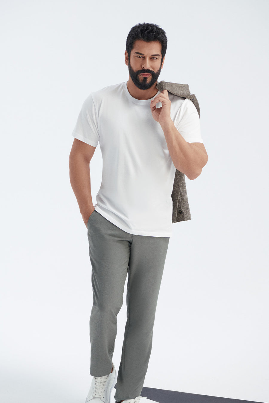 AC&Co / Altınyıldız Classics Erkek/unisex Beyaz %100 Pamuk Slim Fit Dar Kesim Bisiklet Yaka Basic Tişört - Siyah
