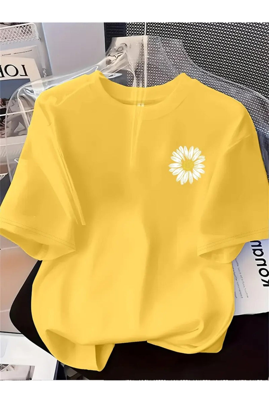 oneagılyazı Kadın Kurdela Baskılı Tshirt - Bisiklet Yaka - Altin-C