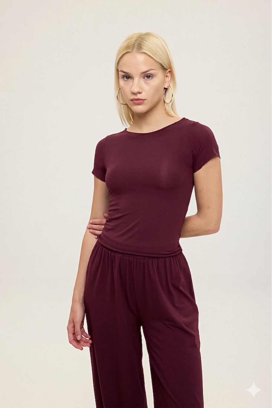 SHEISMONO Ultra Soft Kayık Yaka Kısa Kol Bluz Vizon - Bej