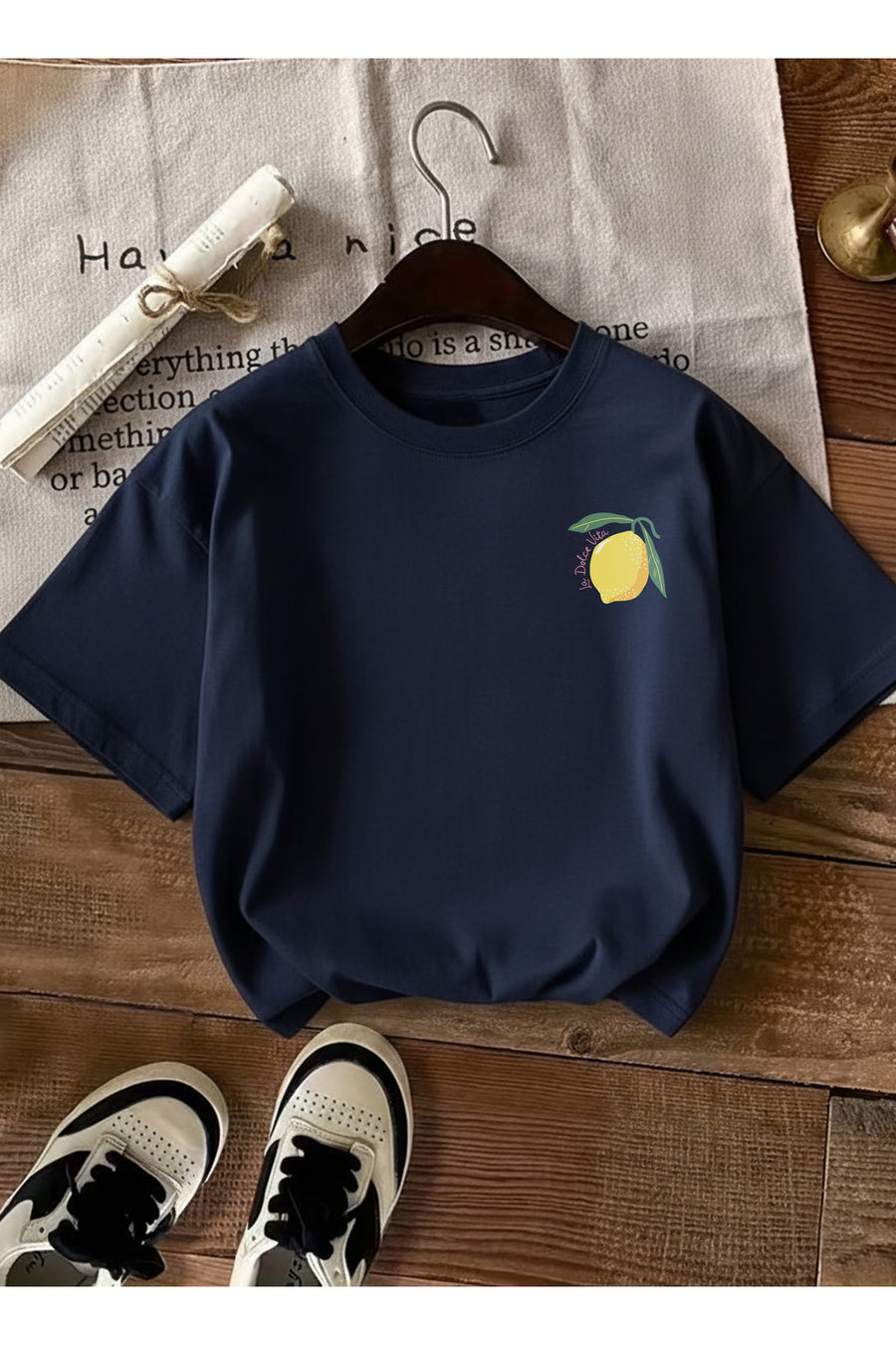 caddekombin Kadın Çift Taraf Limoncello Baskılı Bej T-shirt - Lacivert