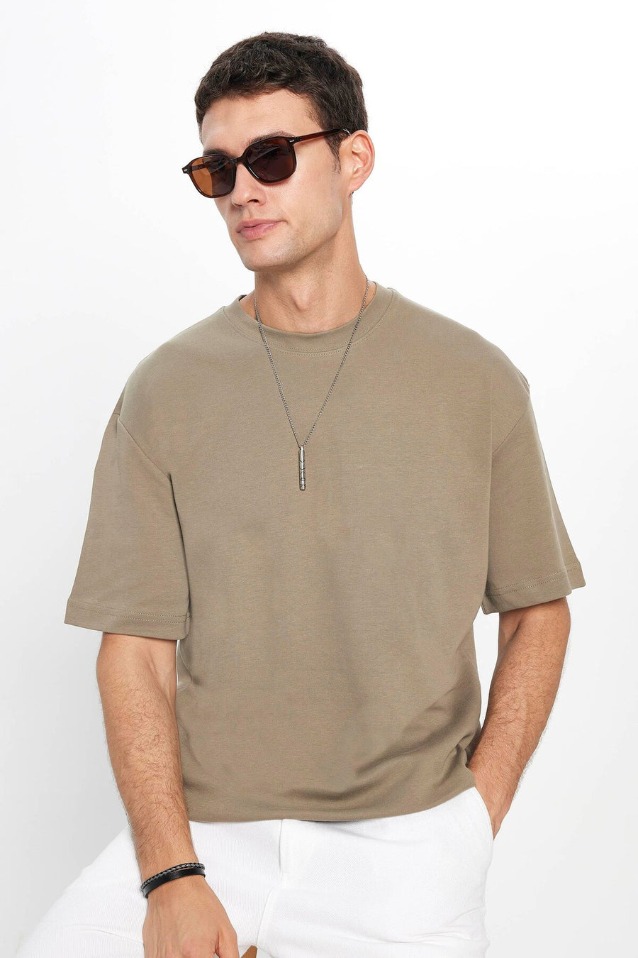 Tudors Unisex Oversize Geniş Kesim %100 Pamuk Yumuşak Dokulu Basic Bisiklet Yaka Beyaz Tişört - Lacivert