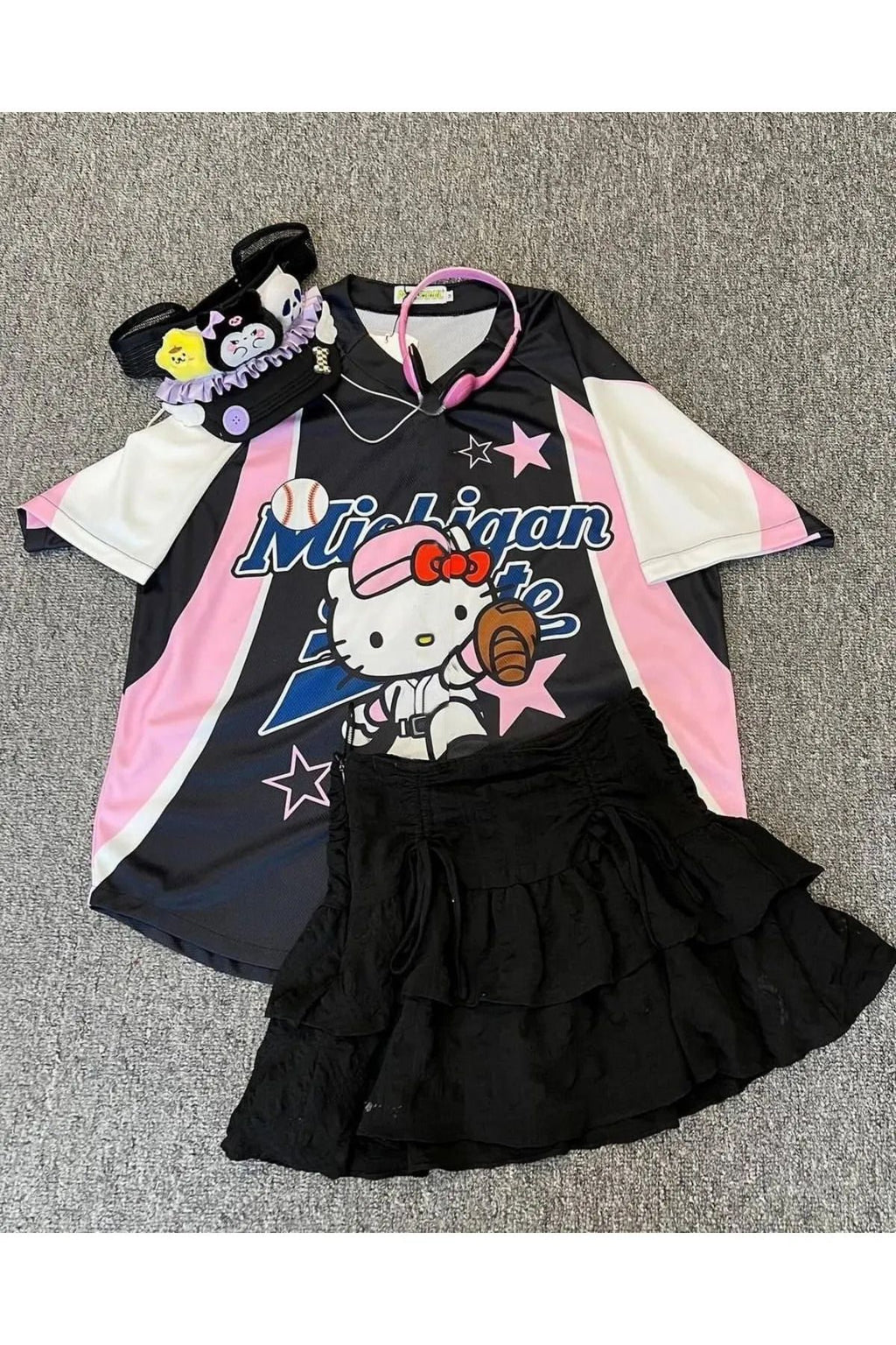 Freysu Shop Siyah Beyzbol Hello Kitty Forma Oversize