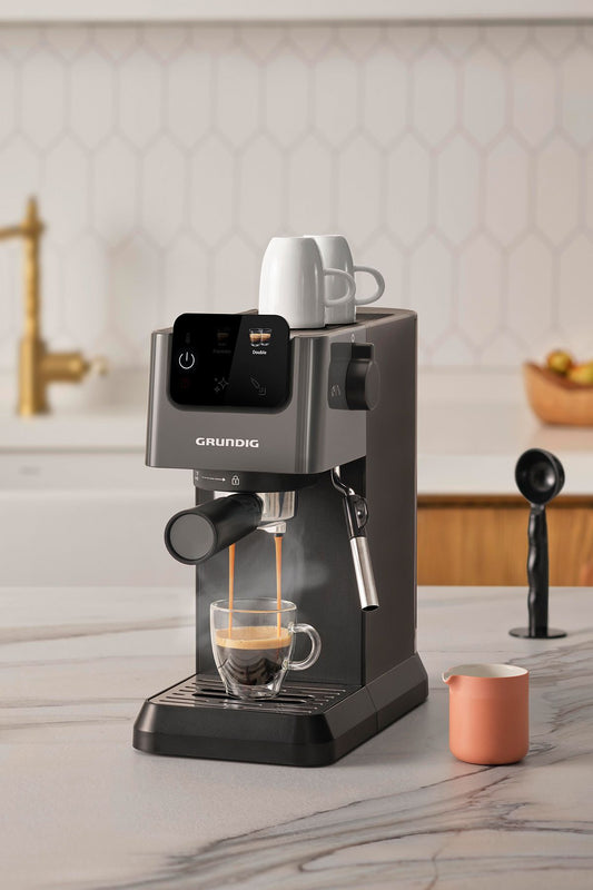 Grundig Delisia Coffee KSM Süt Köpürtücülü Manuel Espresso Makinesi