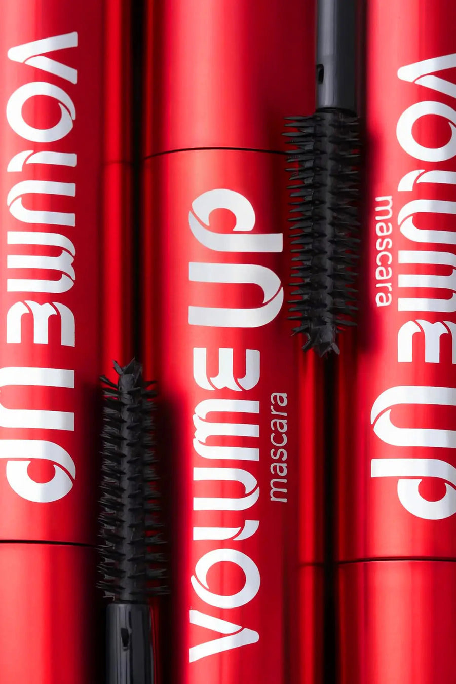 Flormar Volume Up Mascara Yoğun Hacim ve Lifting Etkili Kat Kat Uygulanabilir Maskara